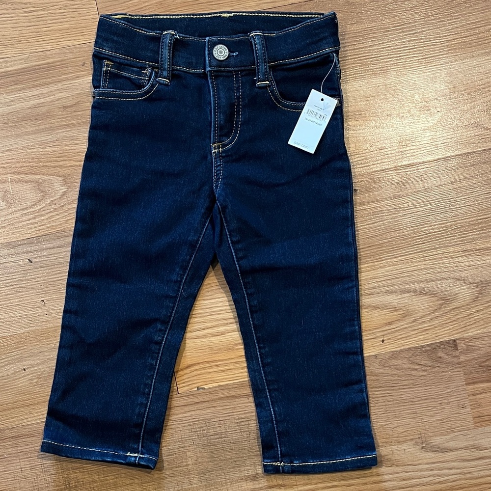 GAP slim dark denim nwt